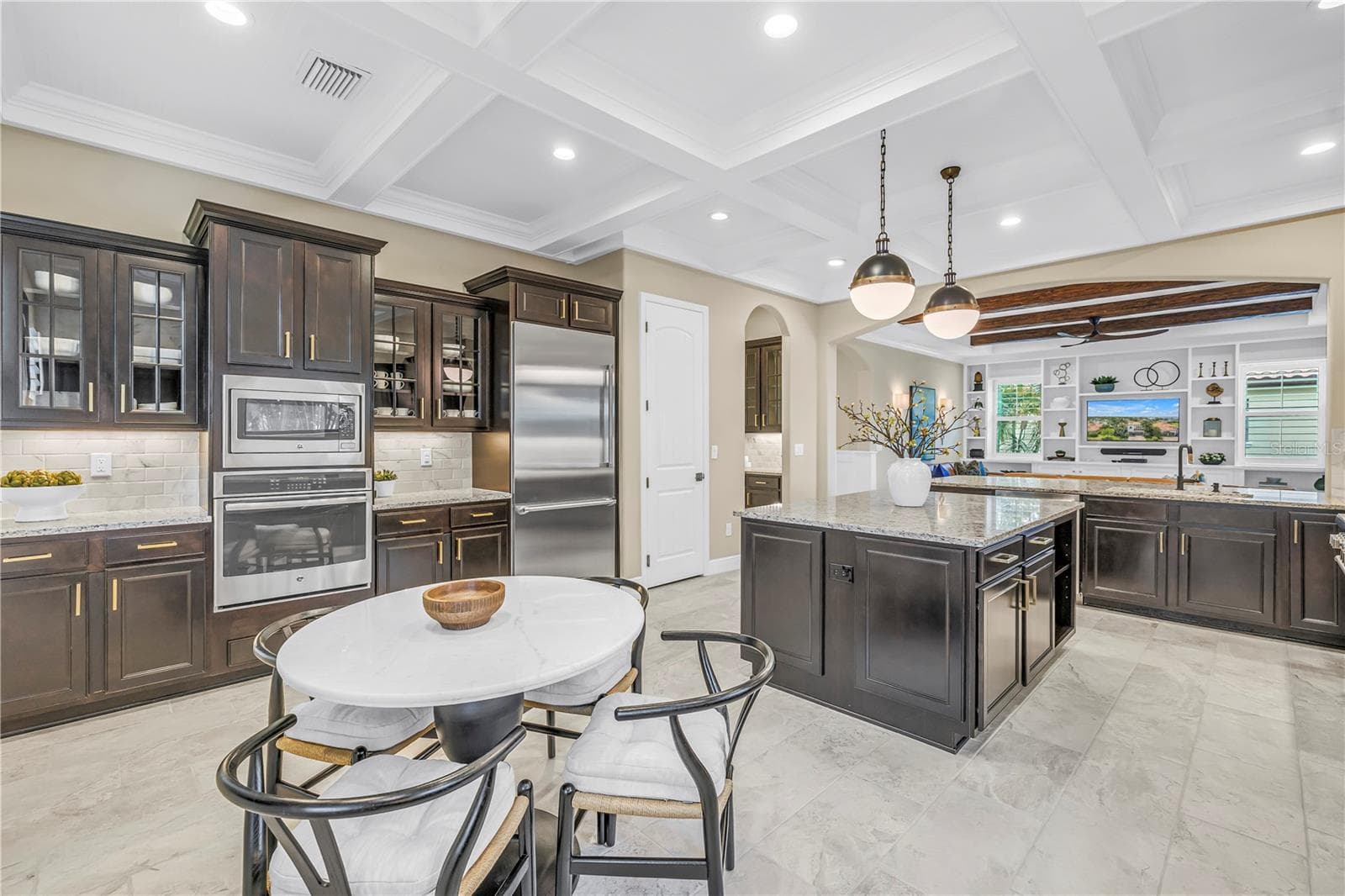 Single Family Residence at 6237 SIGNATURE POINTE LN, BRADENTON, photo 17 of 60