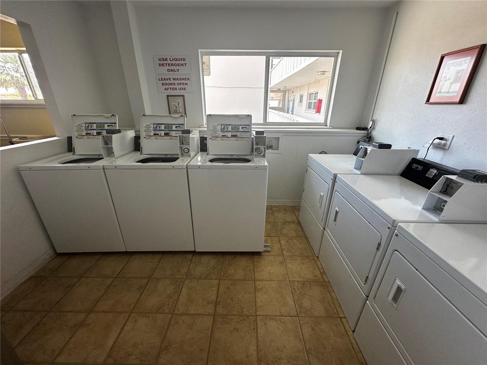 1st Laundry Room - 2131 LAKEVIEW DR #410, SEBRING