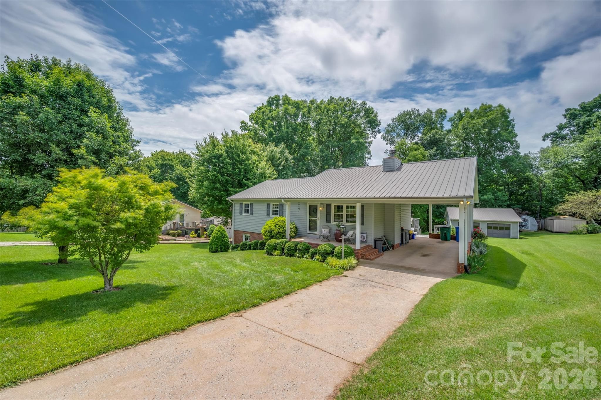 Single Family Residence at Rutherfordton, photo 2 of 48