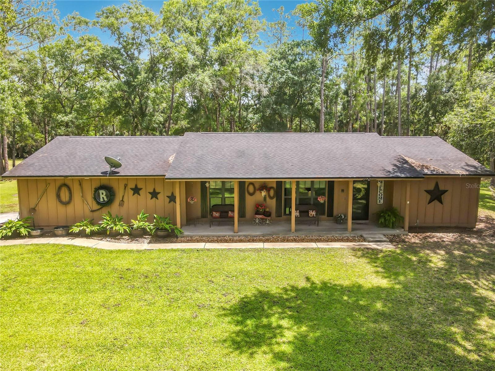 Single Family Residence at 1395 MAYTOWN RD, OSTEEN, photo 2 of 66