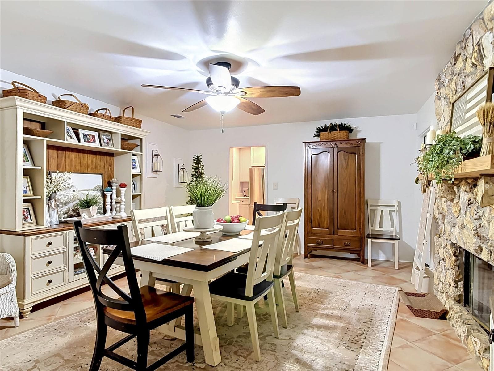 Single Family Residence at 1395 MAYTOWN RD, OSTEEN, photo 18 of 66
