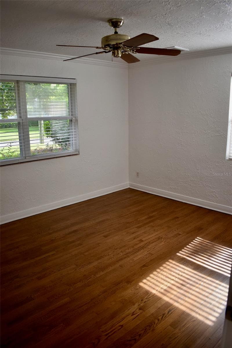 Single Family Residence at 2200 E GORE ST, ORLANDO, photo 9 of 26