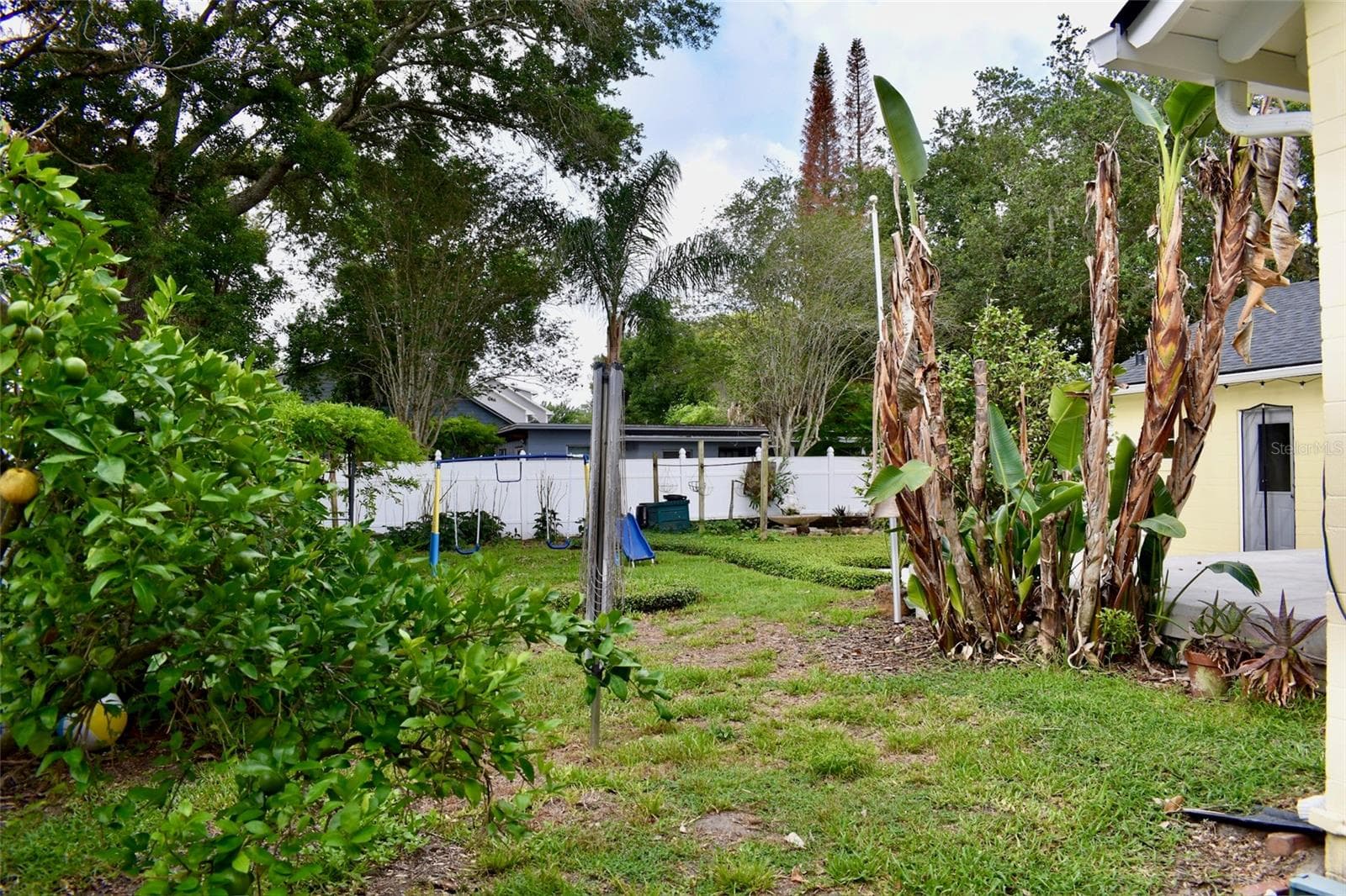 Single Family Residence at 2200 E GORE ST, ORLANDO, photo 23 of 26
