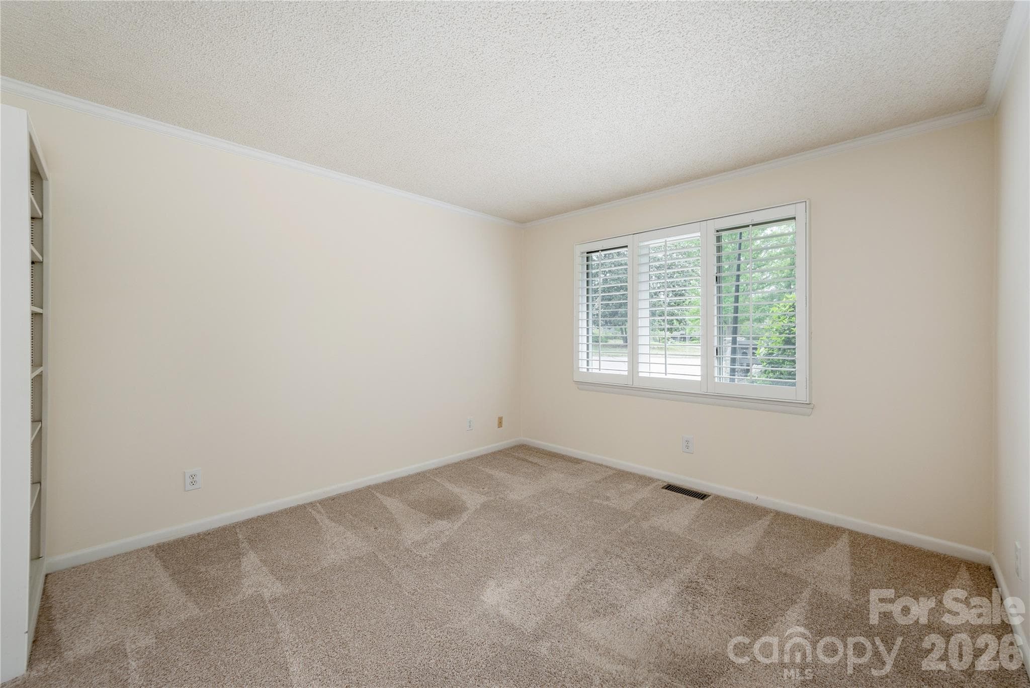 Condominium at 434 Crowfields Drive, Asheville, photo 26 of 31
