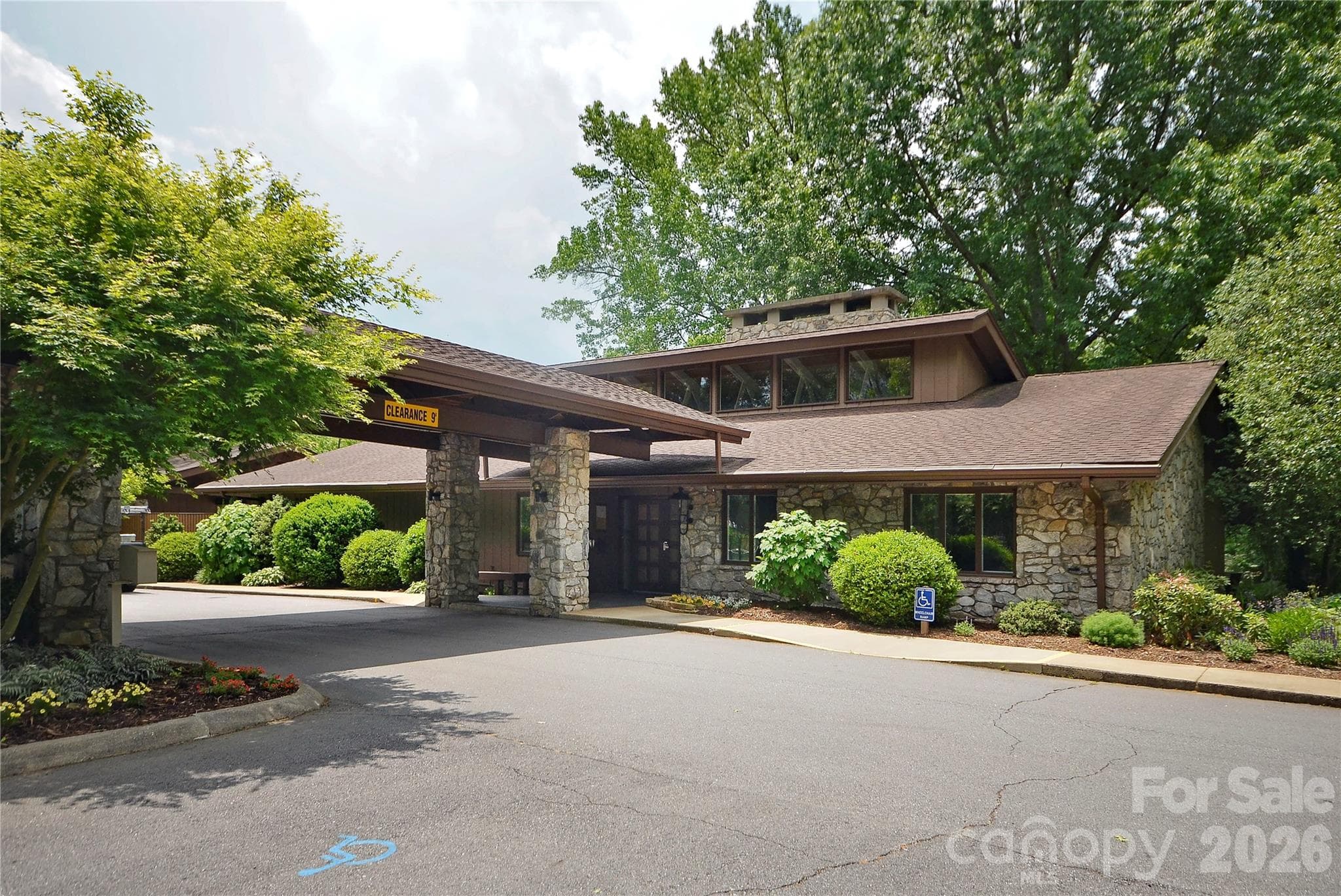 Condominium at 434 Crowfields Drive, Asheville, photo 28 of 31