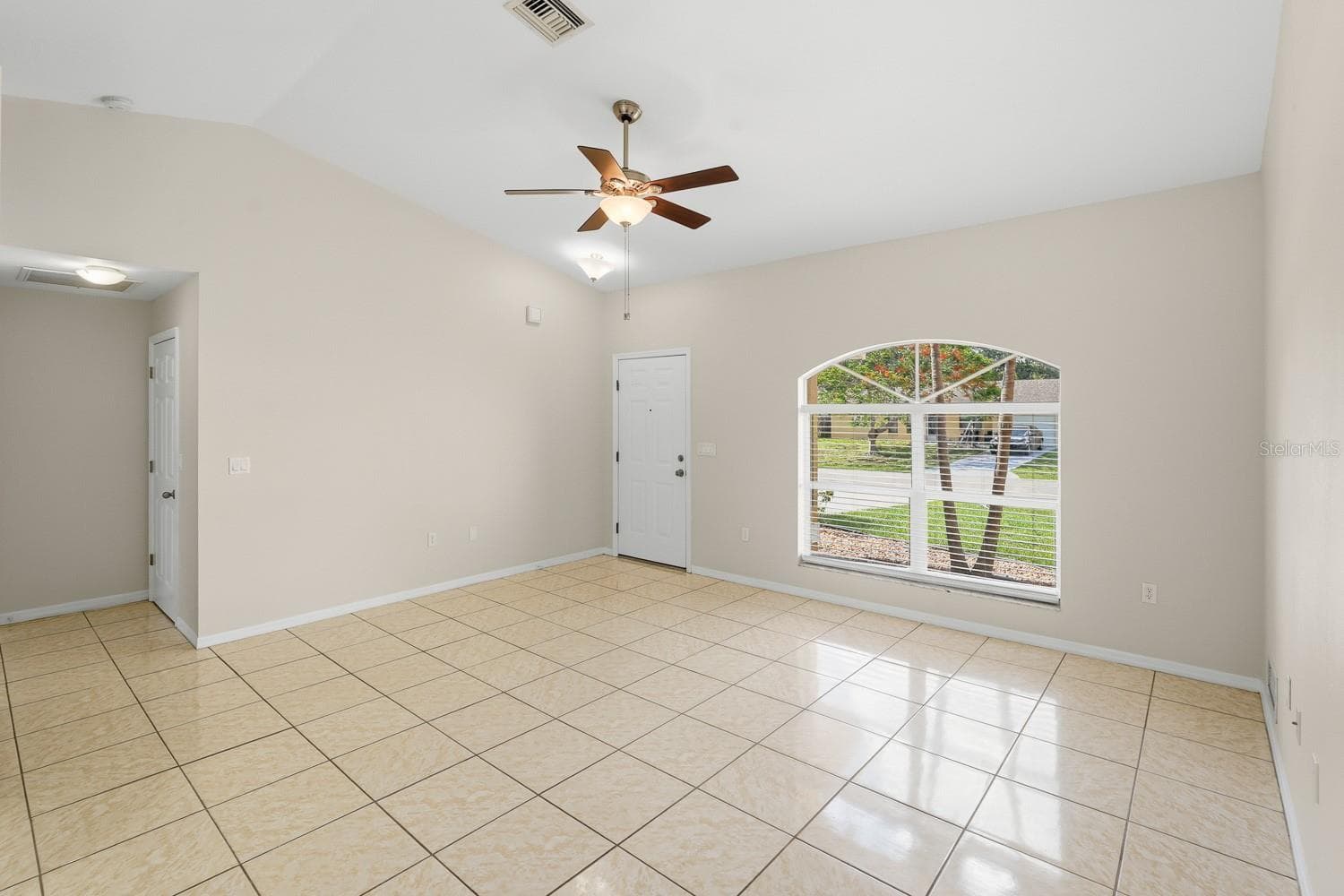 Single Family Residence at 3781 WAYWARD AVE, NORTH PORT, photo 8 of 47