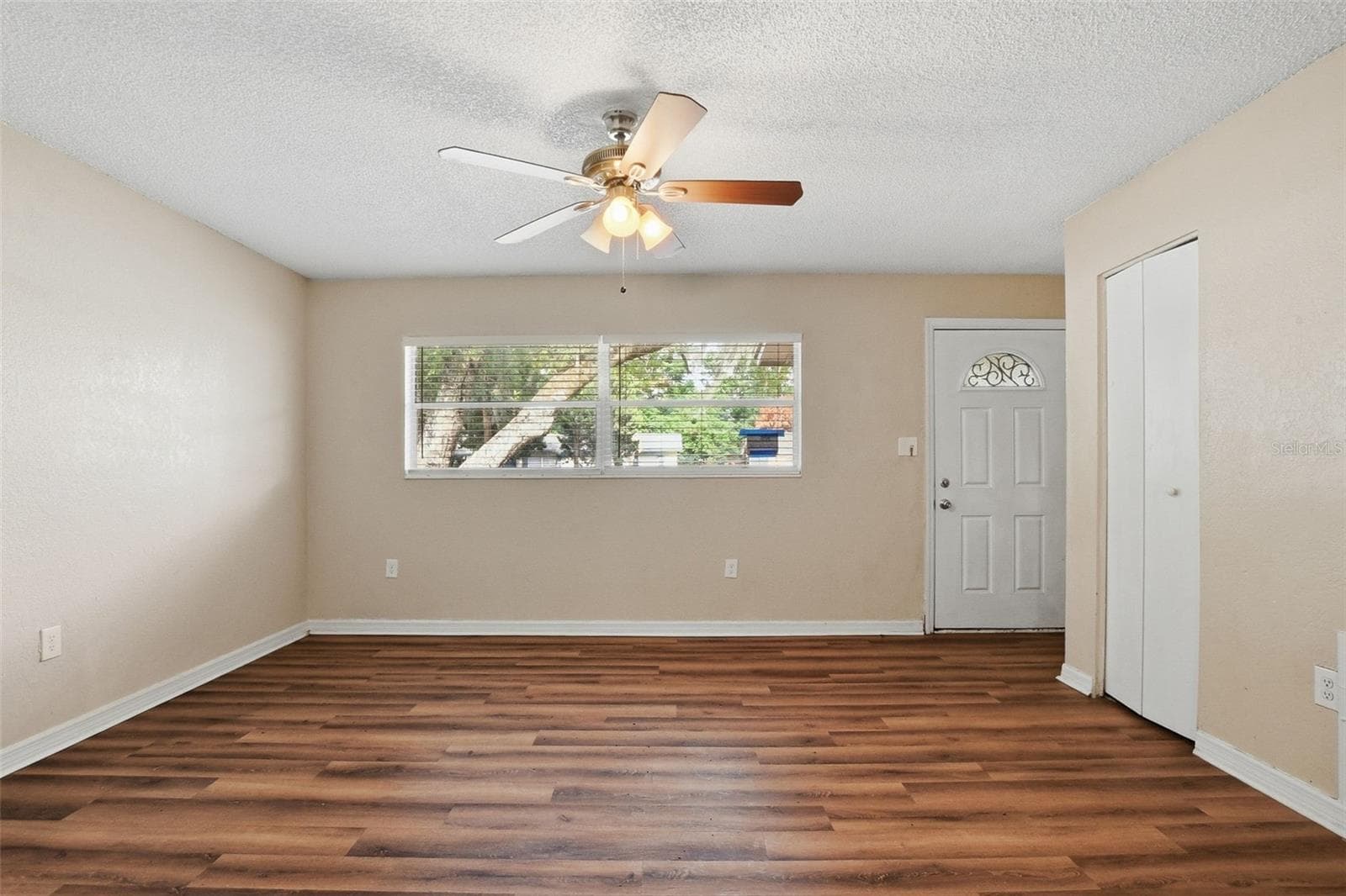 Single Family Residence at 4132 WESTGATE RD, ORLANDO, photo 4 of 25