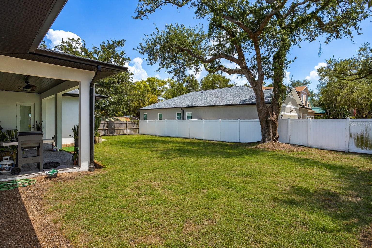 Single Family Residence at 3306 W VAN BUREN DR, TAMPA, photo 33 of 33