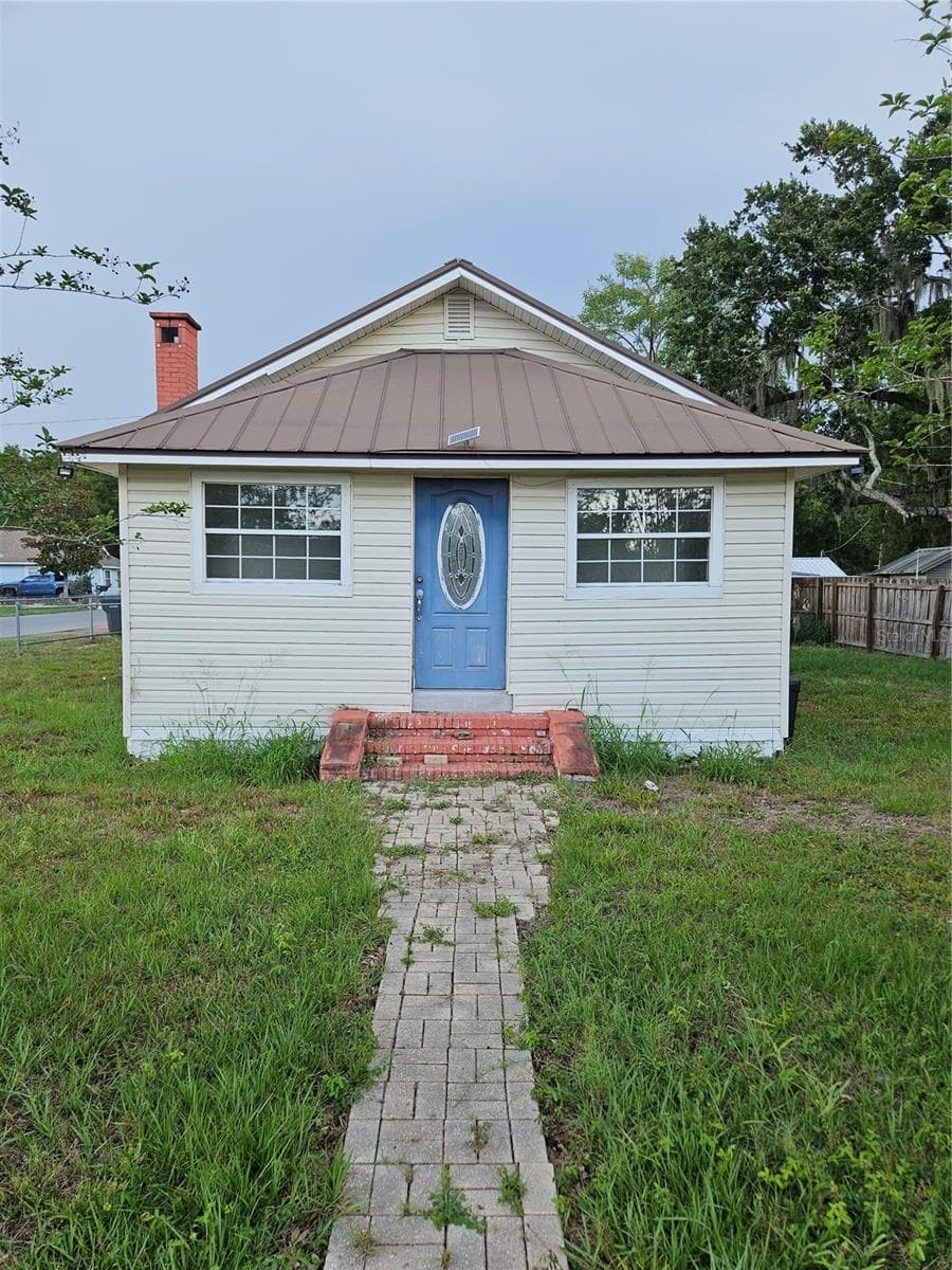 Single Family Residence at 220 DIXIE HWY, AUBURNDALE, photo 13 of 14