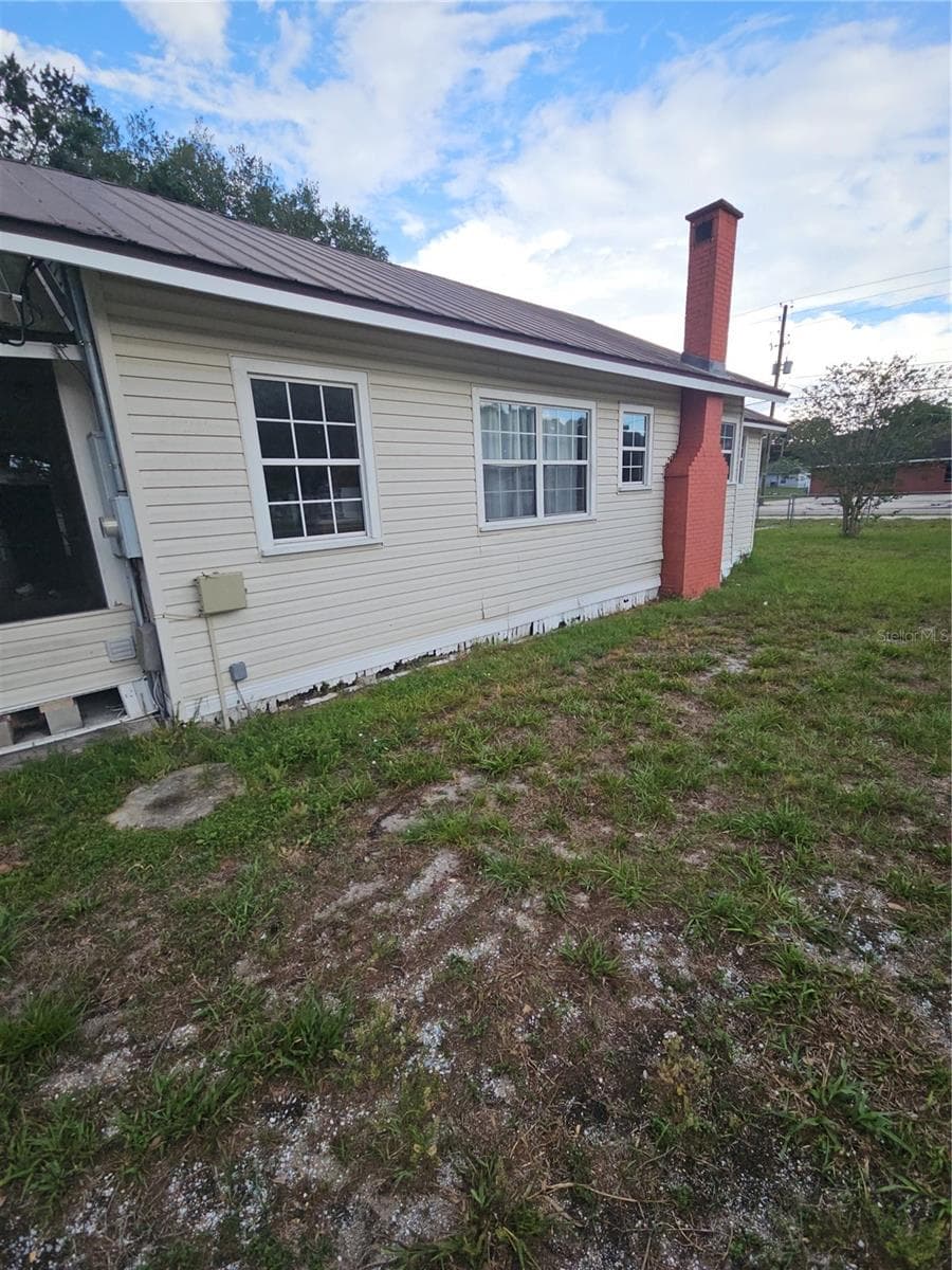 Single Family Residence at 220 DIXIE HWY, AUBURNDALE, photo 10 of 14
