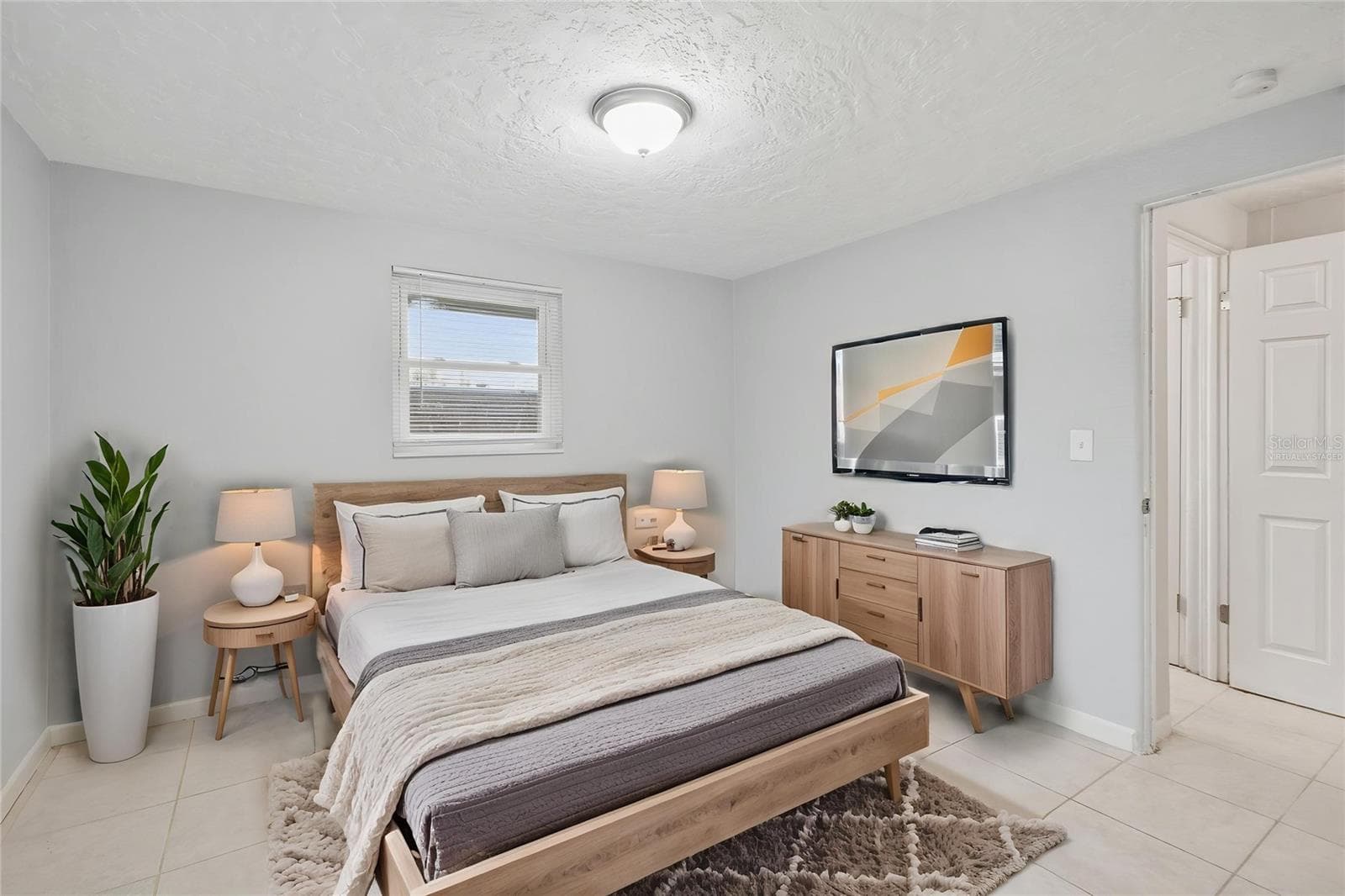 Virtually Staged - 5917 OLIVE AVE, SARASOTA
