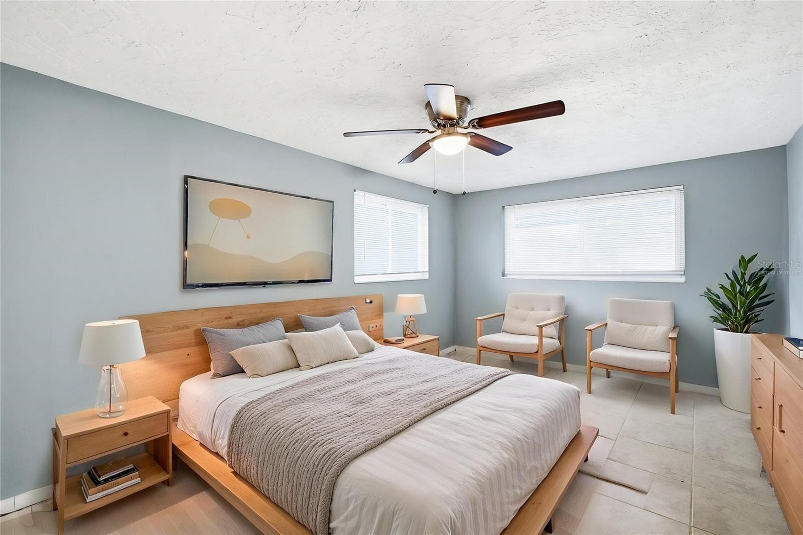 Virtually Staged - 5917 OLIVE AVE, SARASOTA