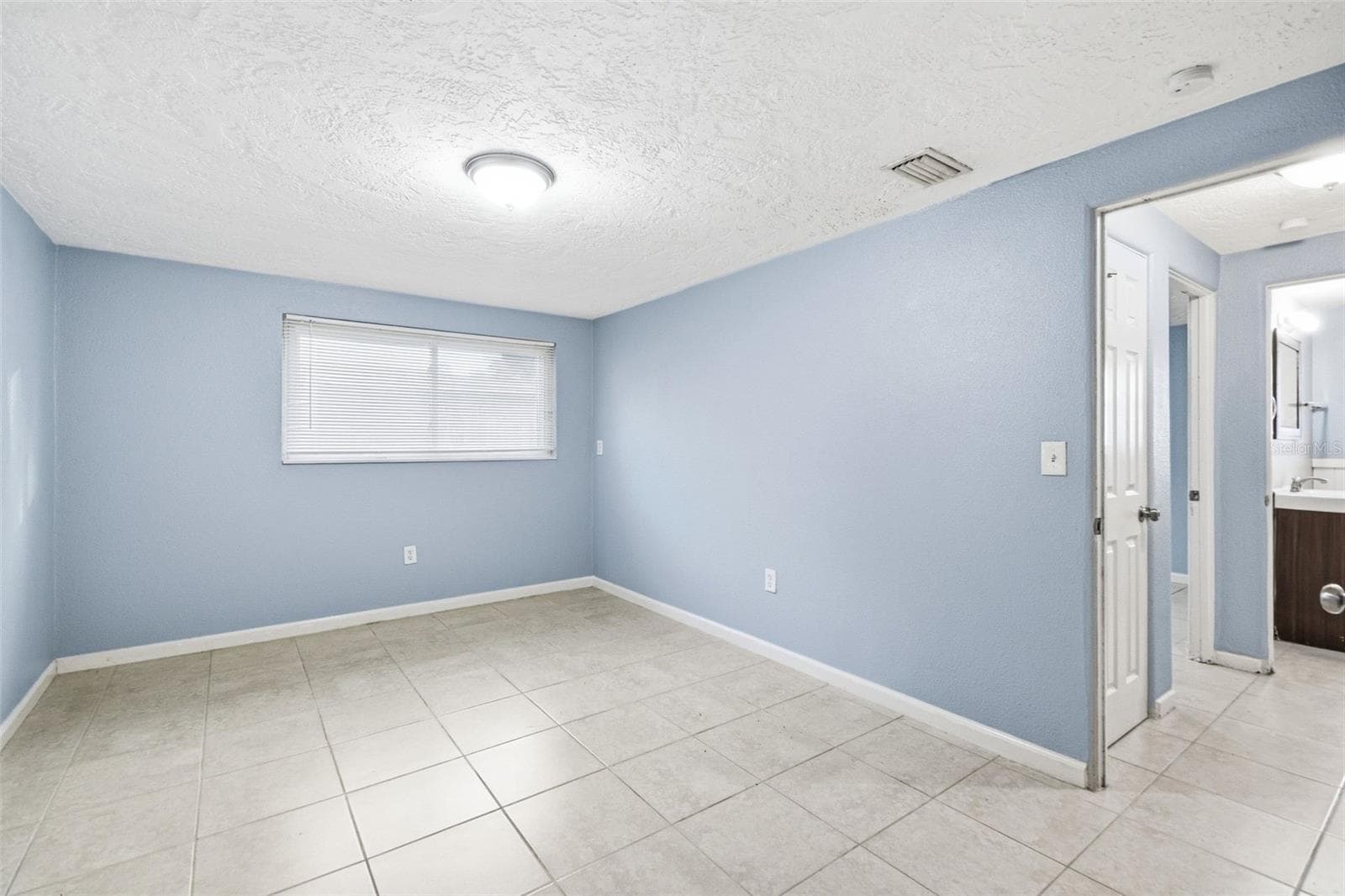 Single Family Residence at 5917 OLIVE AVE, SARASOTA, photo 28 of 49