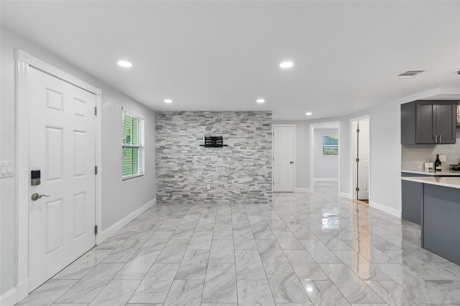 Single Family Residence at 4234 FLORAMAR TER, NEW PORT RICHEY, photo 10 of 99