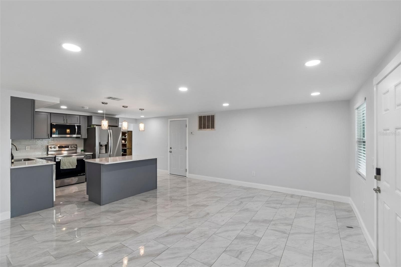 Single Family Residence at 4234 FLORAMAR TER, NEW PORT RICHEY, photo 14 of 99
