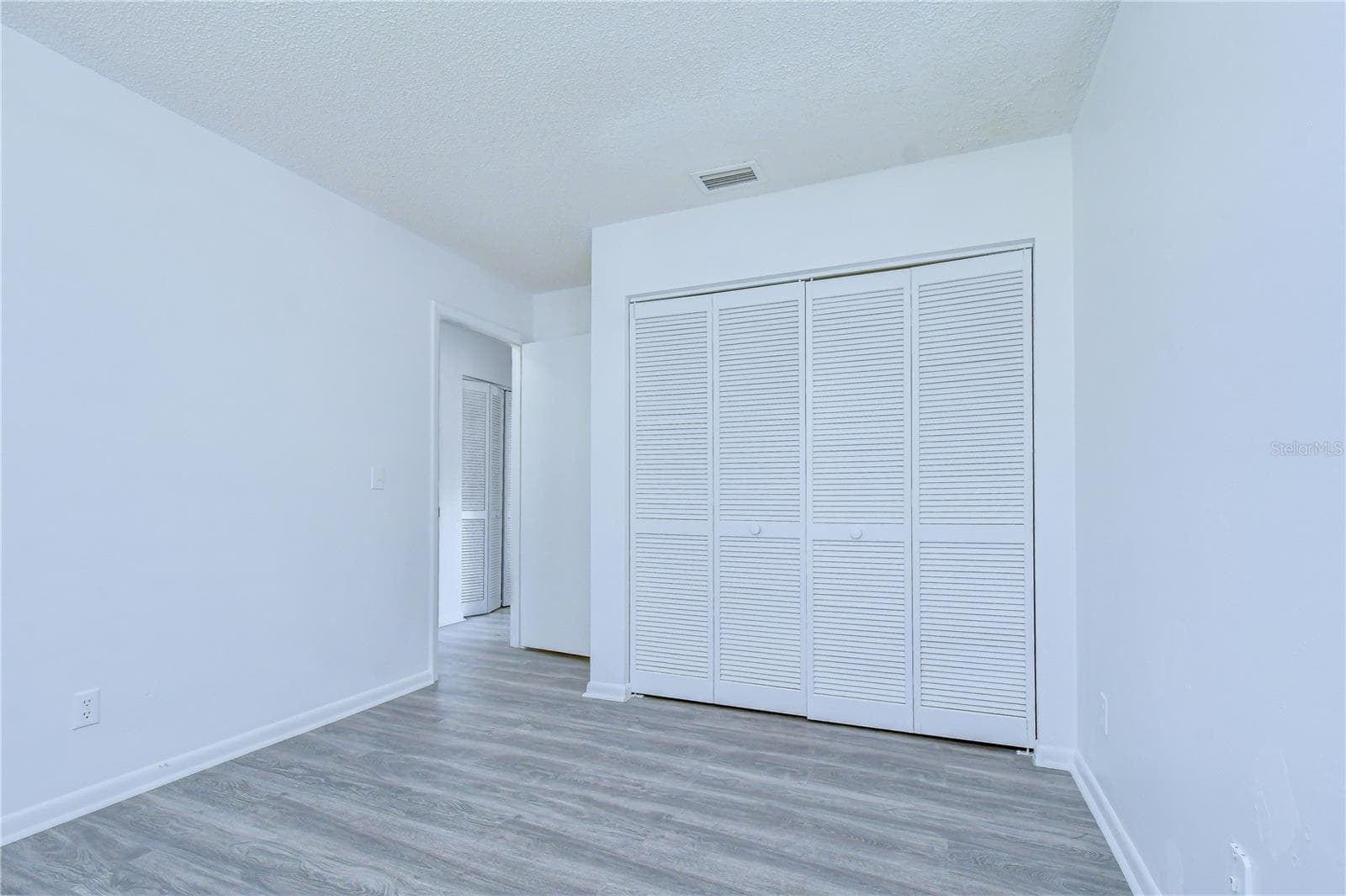 Single Family Residence at 7214 NIA LN, TAMPA, photo 13 of 19