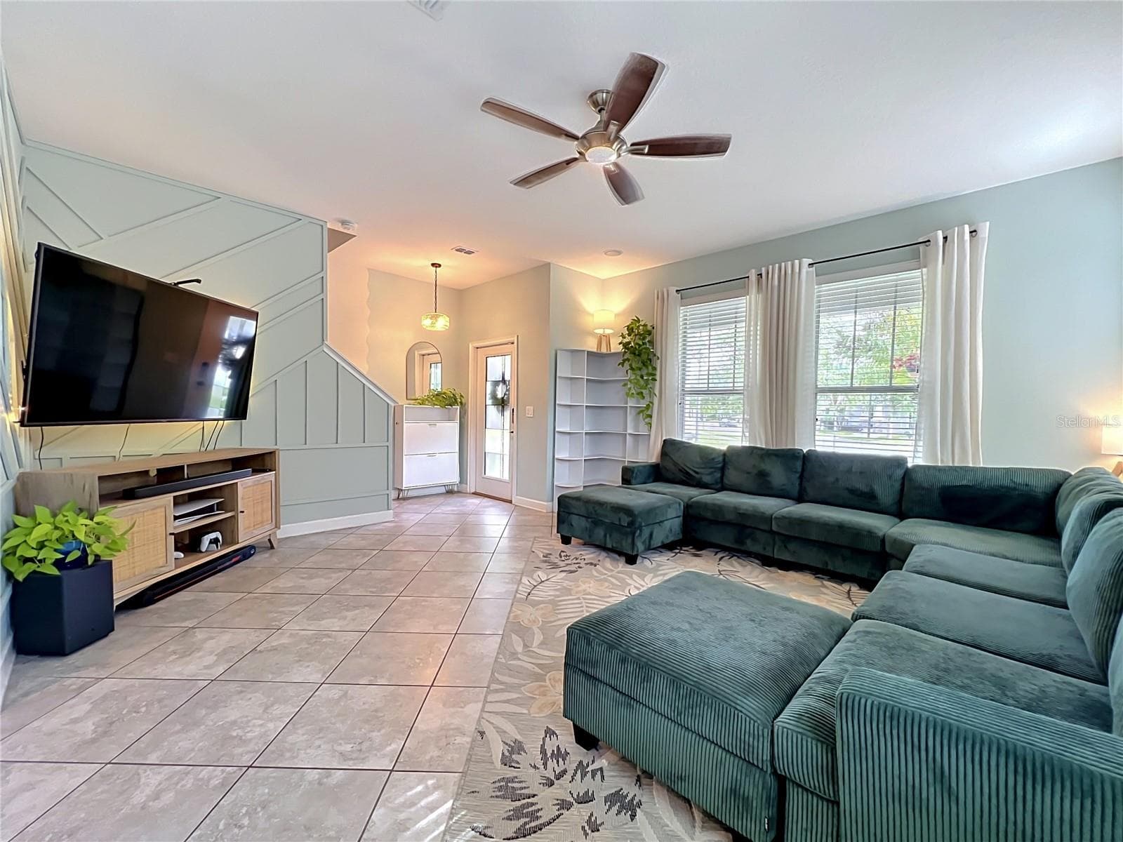 Single Family Residence at 11780 STEIN ST, ORLANDO, photo 2 of 67