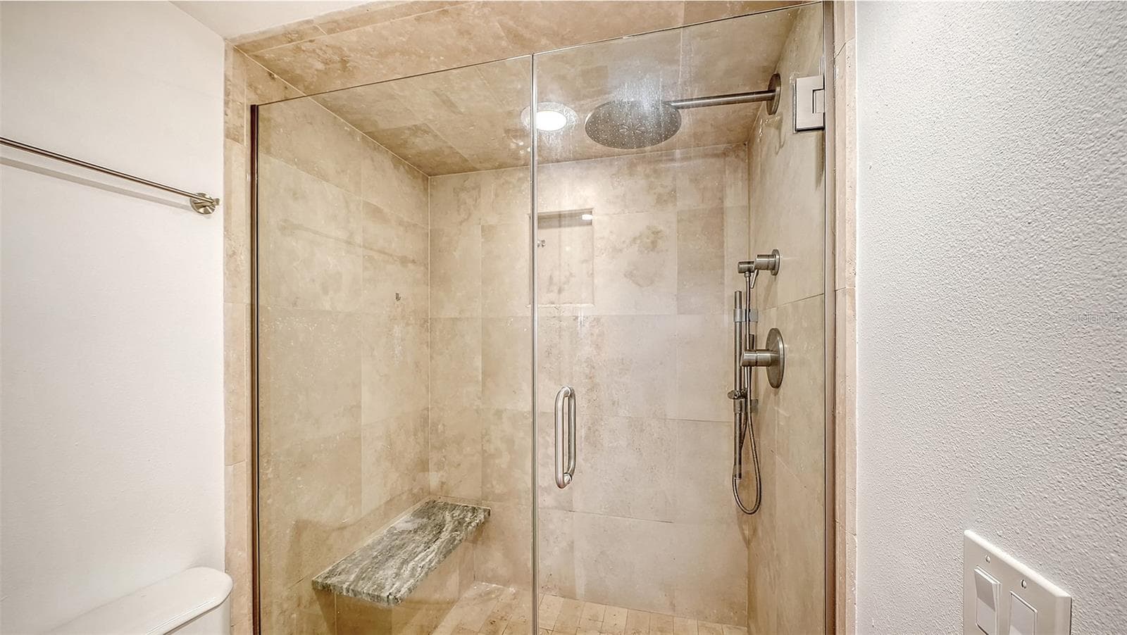 Primary Shower - 11 TIDY ISLAND BLVD #11, BRADENTON