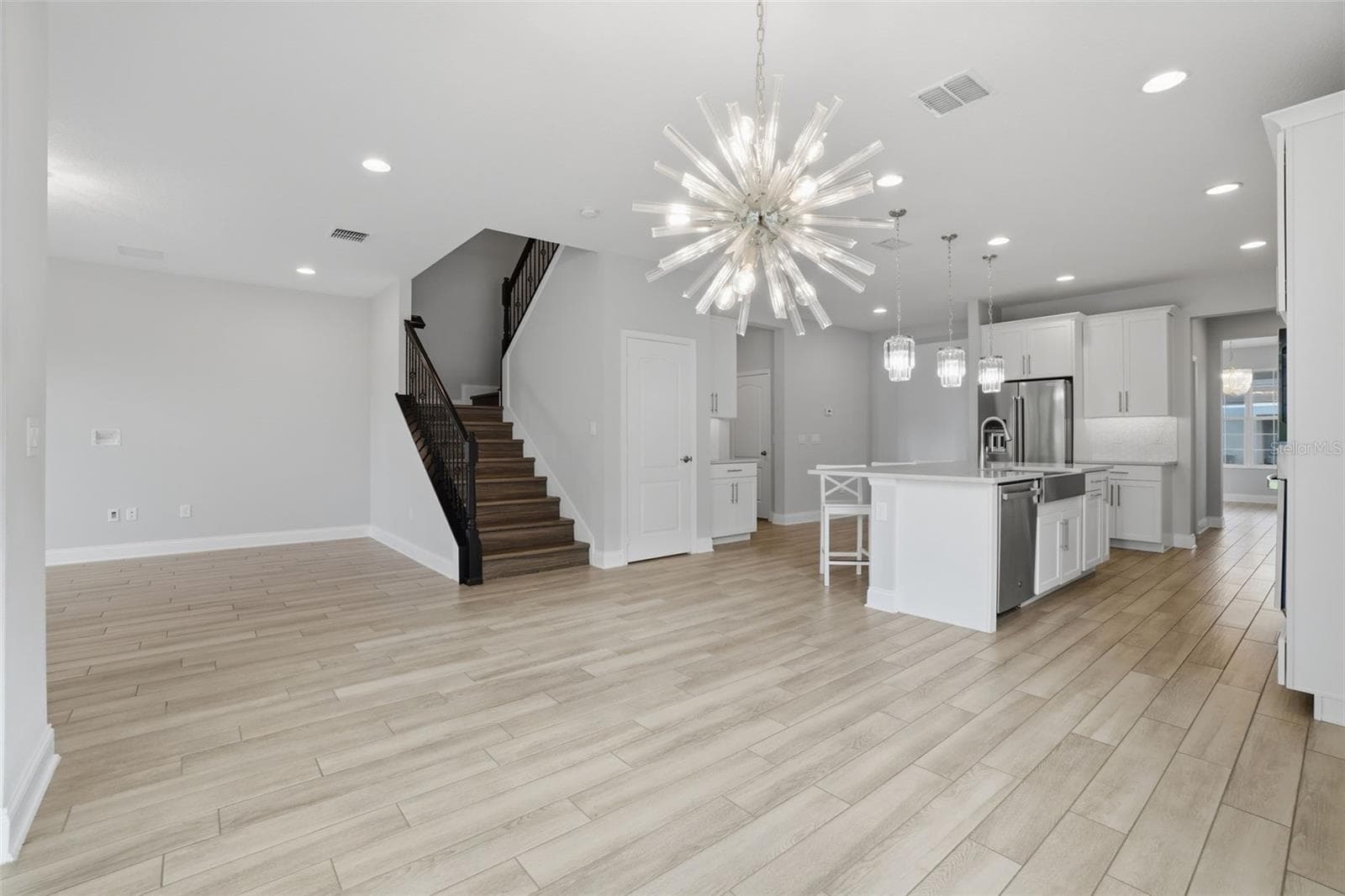 Single Family Residence at 13978 LANYARD WAY, WINTER GARDEN, photo 13 of 58