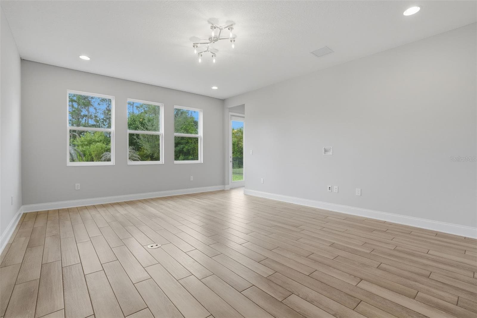Single Family Residence at 13978 LANYARD WAY, WINTER GARDEN, photo 14 of 58
