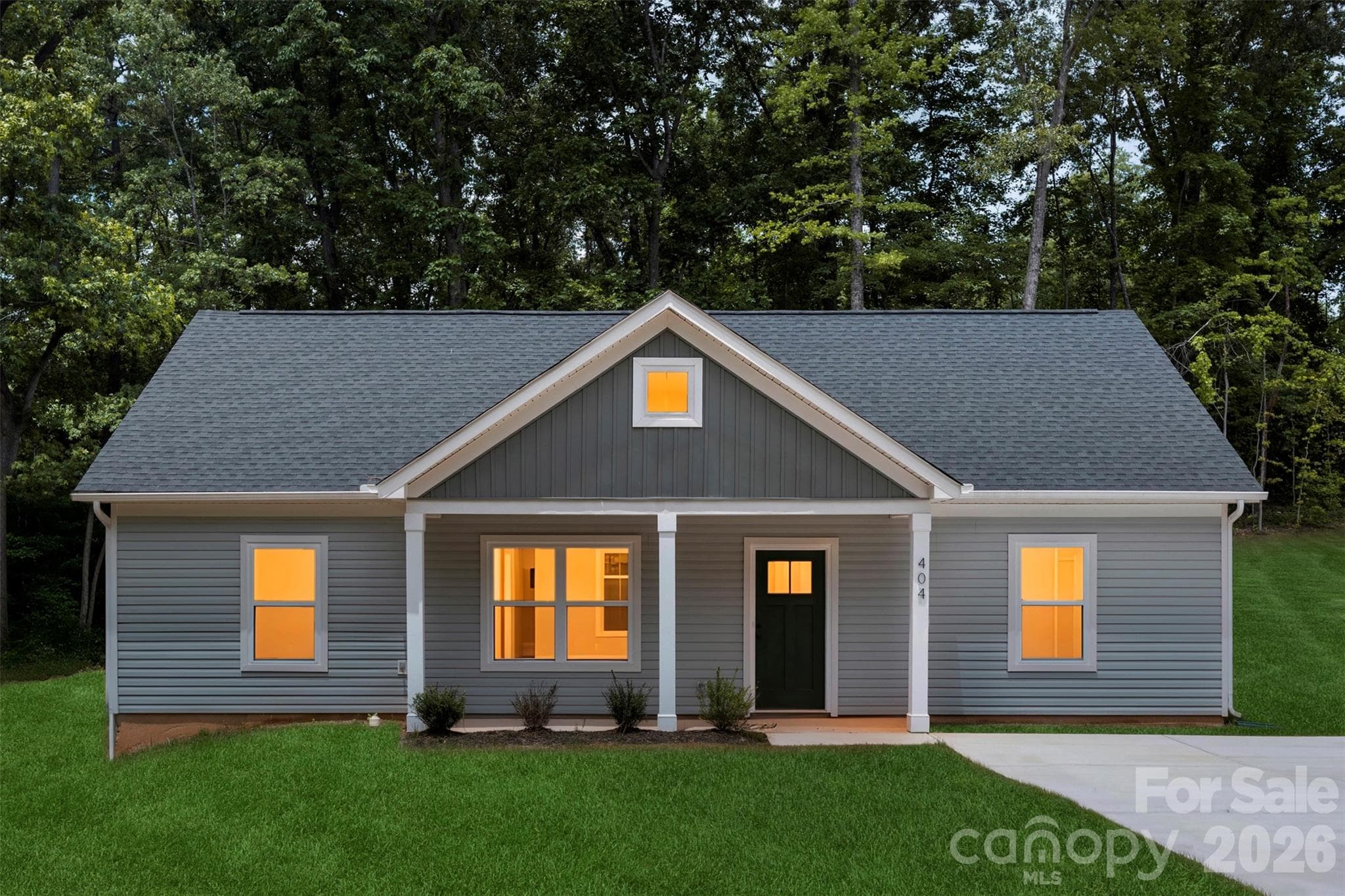 Single Family Residence at 404 Brice Street, Kings Mountain, photo 2 of 32