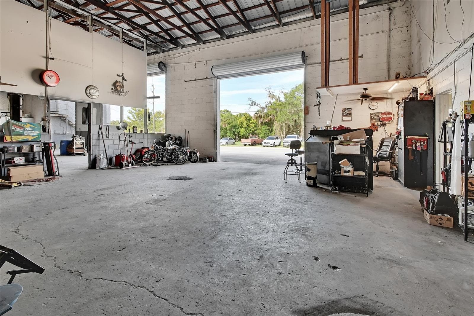 Mixed Use at 309 S FLORIDA AVE, DELAND, photo 2 of 36