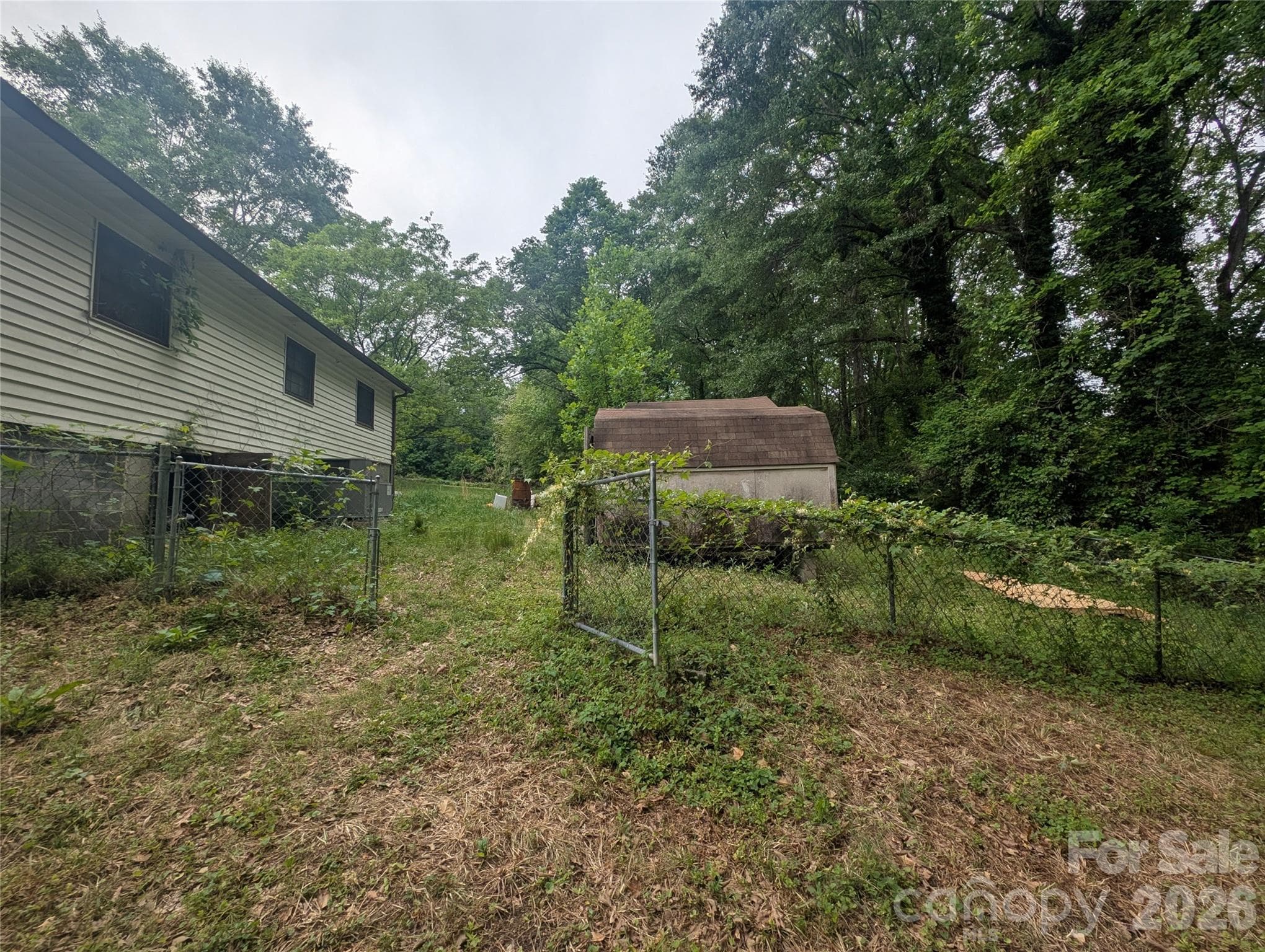 Single Family Residence at Gastonia, photo 6 of 42