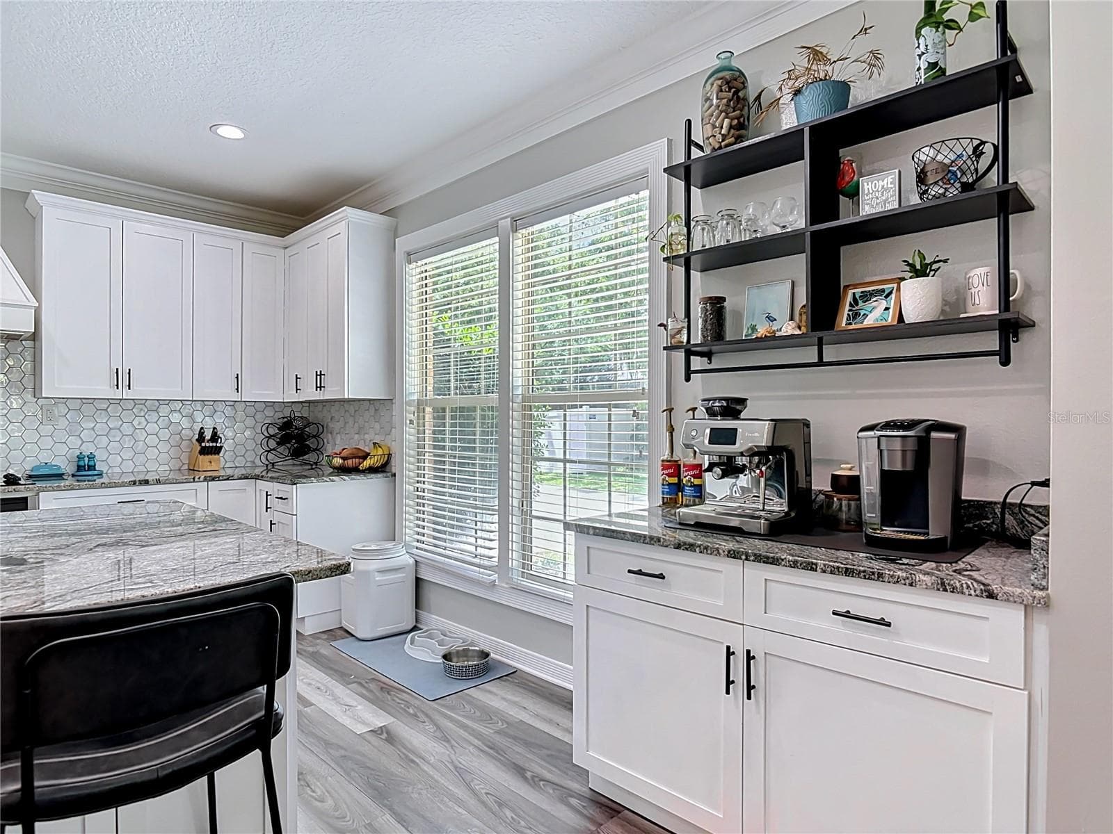 coffee bar - 38 WINDING CREEK WAY, ORMOND BEACH