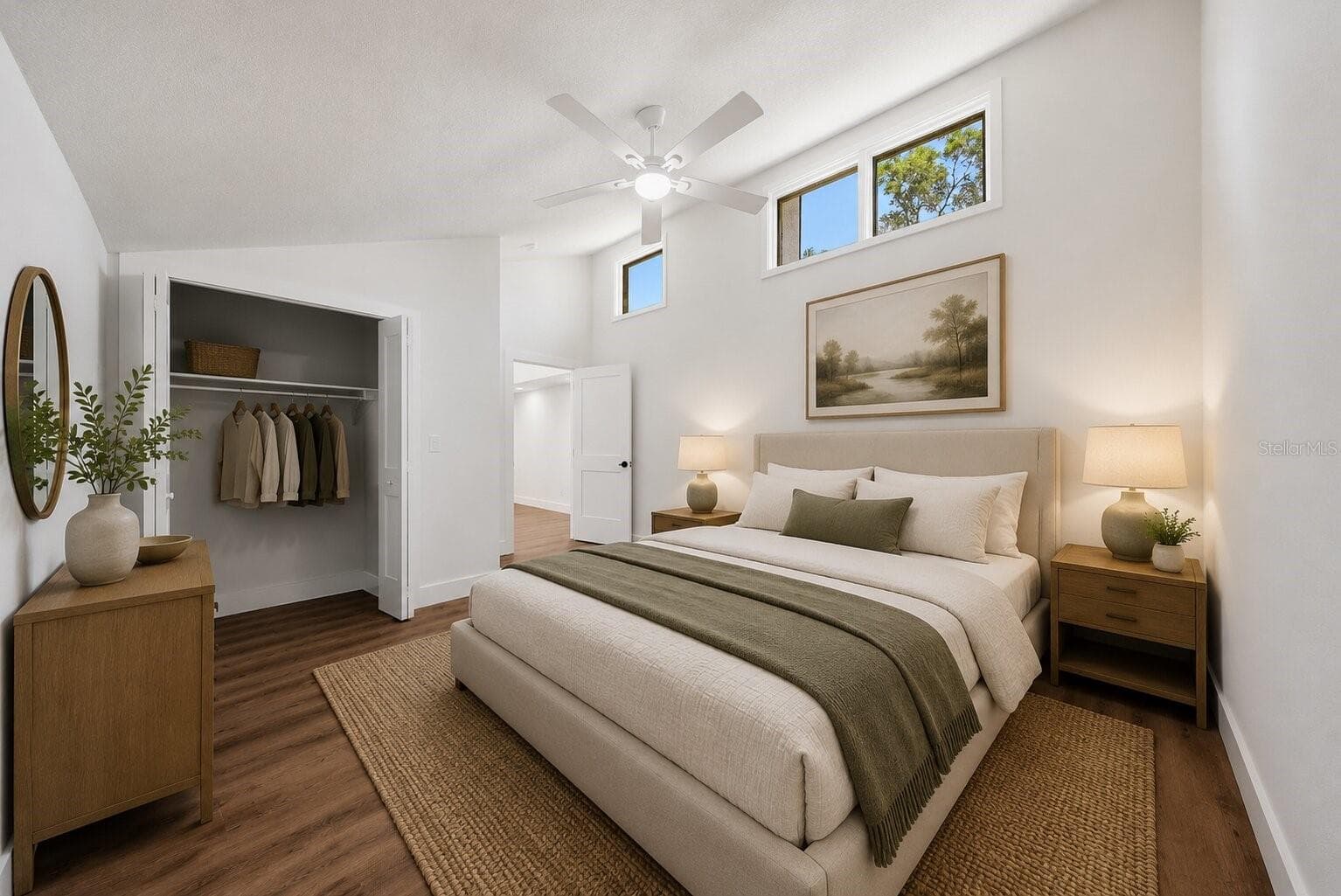 Upstairs Bedroom - 2104 DOEFIELD CT, VALRICO