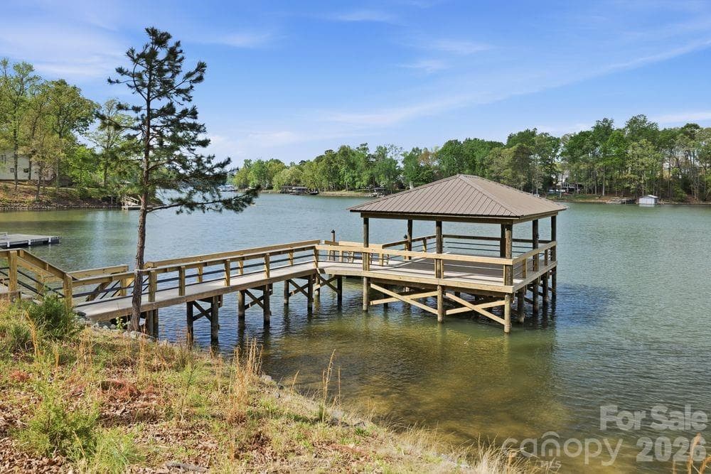 The Coves on Lake Wylie Community - Charlotte