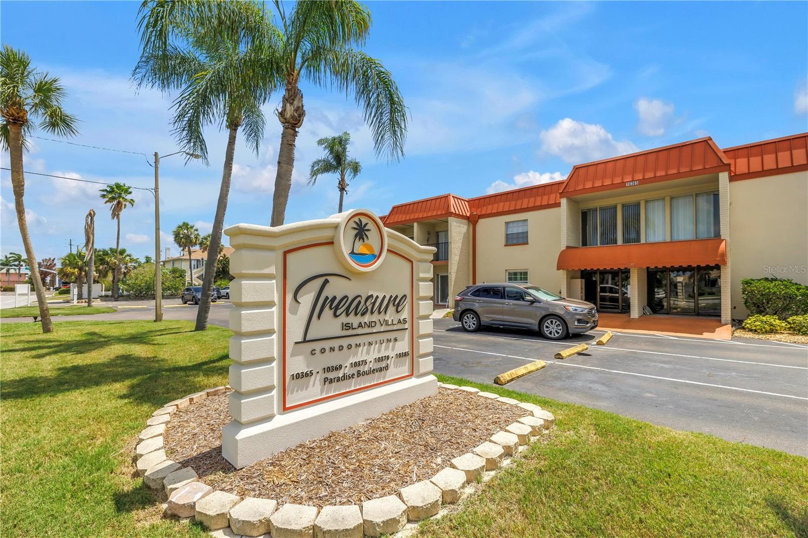 Condominium at 10375 PARADISE BLVD #51, TREASURE ISLAND, photo 2 of 60