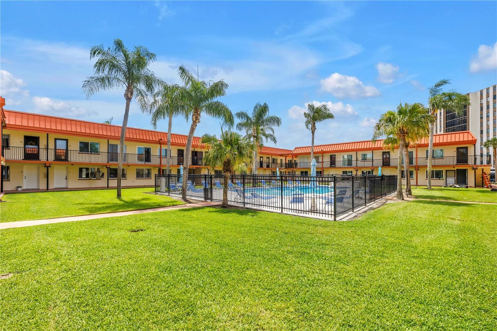 Condominium at 10375 PARADISE BLVD #51, TREASURE ISLAND, photo 59 of 60
