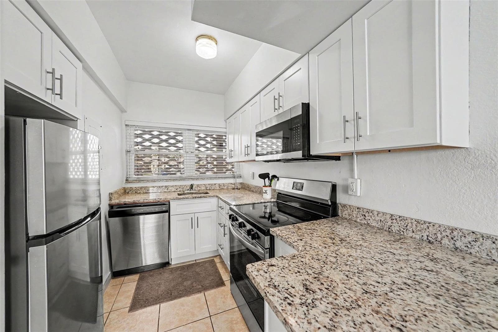 Condominium at 7050 SUNSET WAY #11, ST PETE BEACH, photo 3 of 18