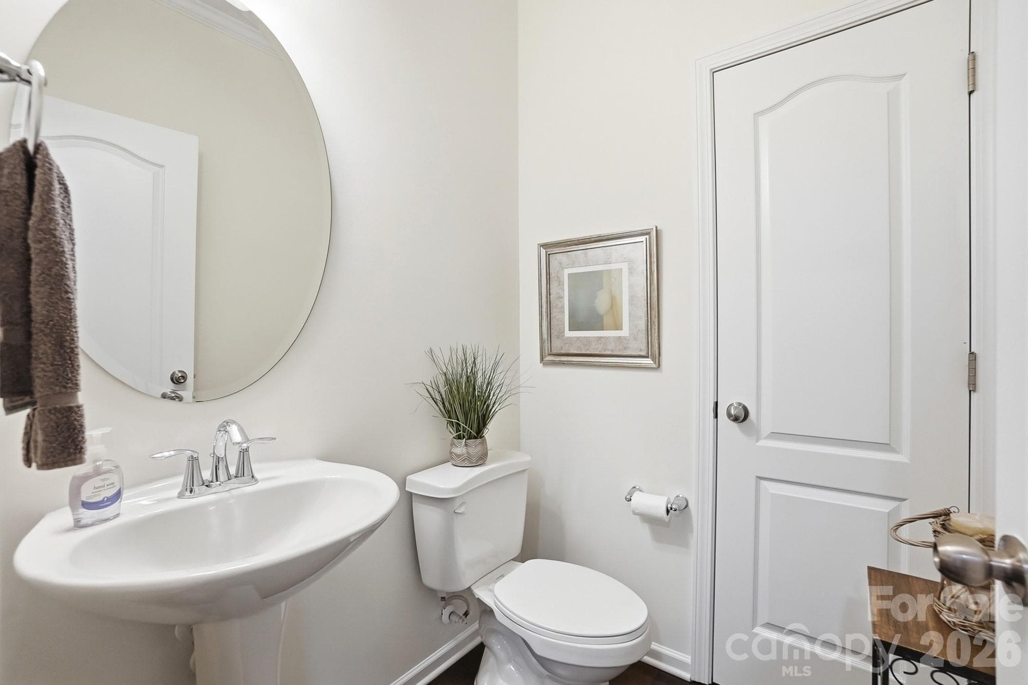 Half bath - 1413 Screech Owl Road, Waxhaw