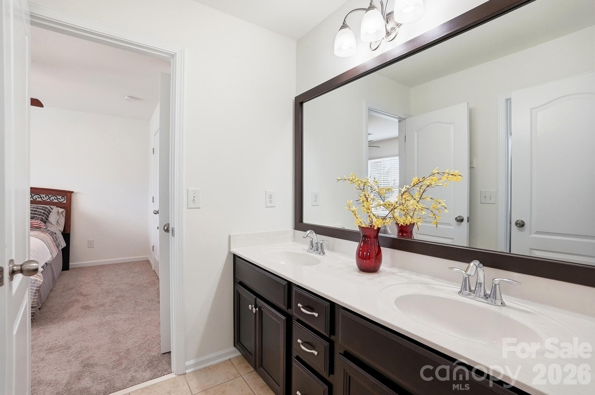 Jack-n-Jill bathroom between 4th and 5th beddroom - 1413 Screech Owl Road, Waxhaw