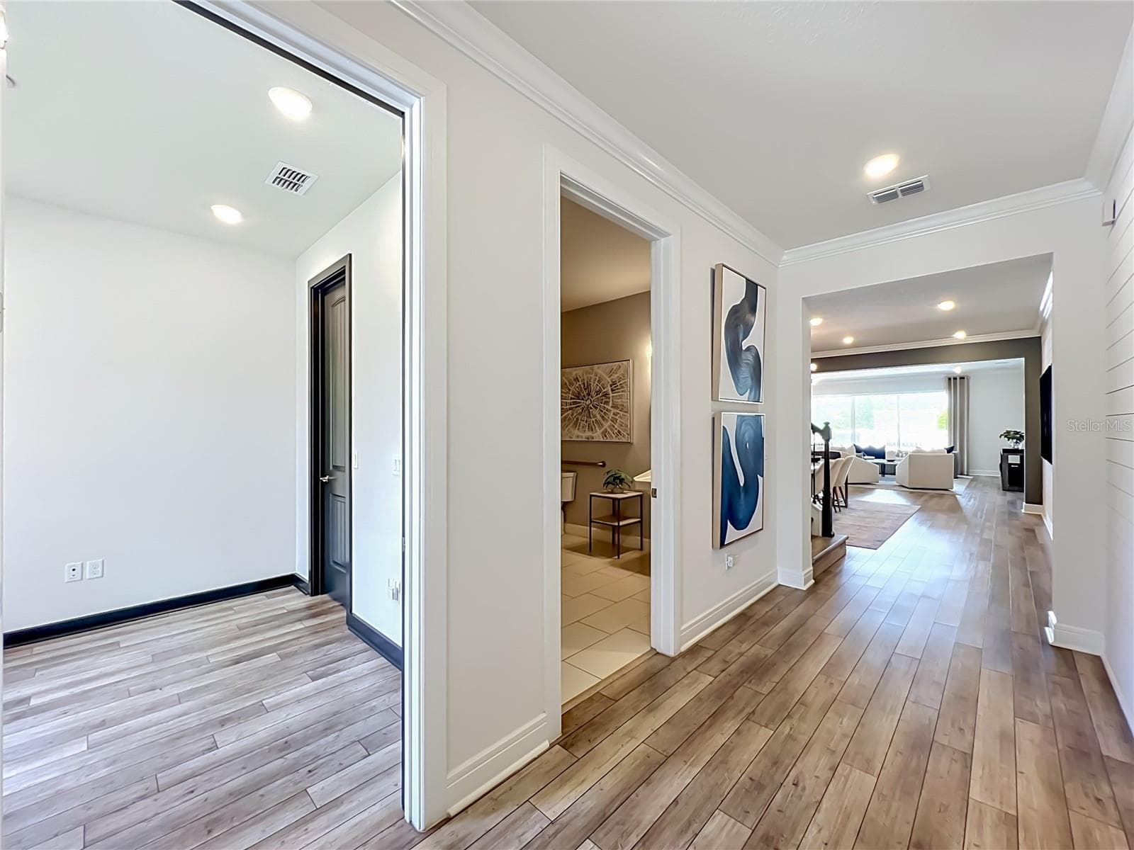 Single Family Residence at 10774 PAHOKEE BEACH PL, ORLANDO, photo 3 of 90