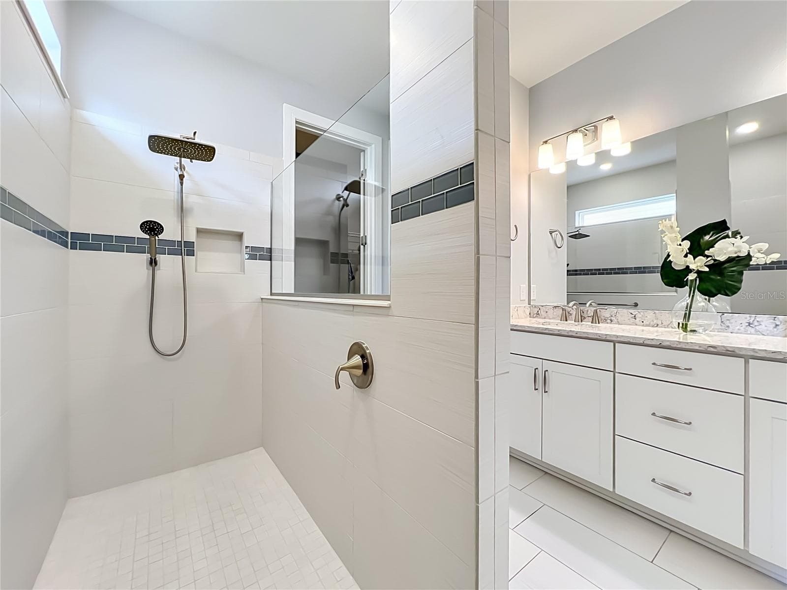 Single Family Residence at 10774 PAHOKEE BEACH PL, ORLANDO, photo 29 of 90