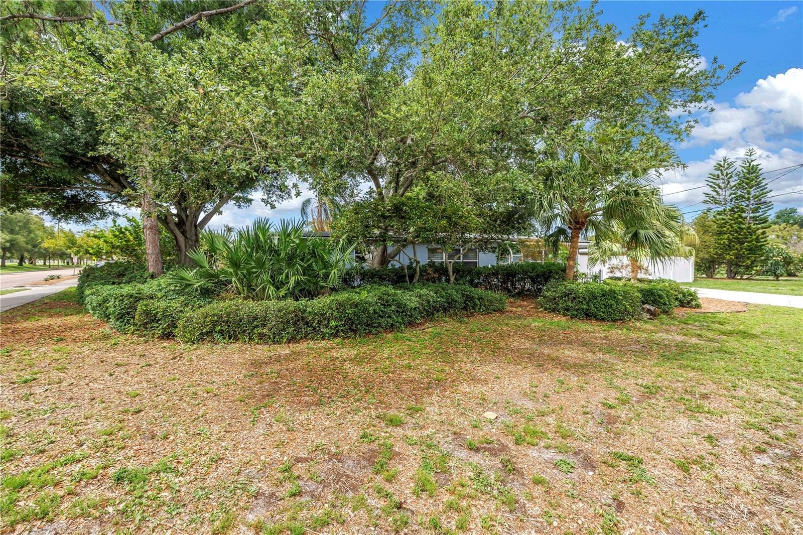 Single Family Residence at 7400 19TH AVE N, ST PETERSBURG, photo 78 of 81