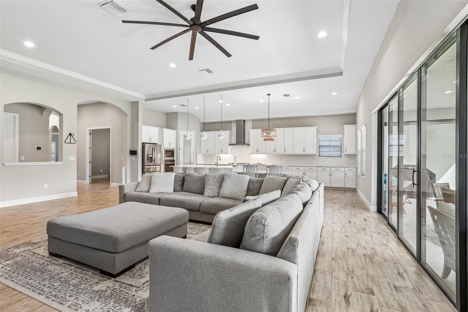 Single Family Residence at 14142 SWISS BRIDGE DR, RIVERVIEW, photo 16 of 65