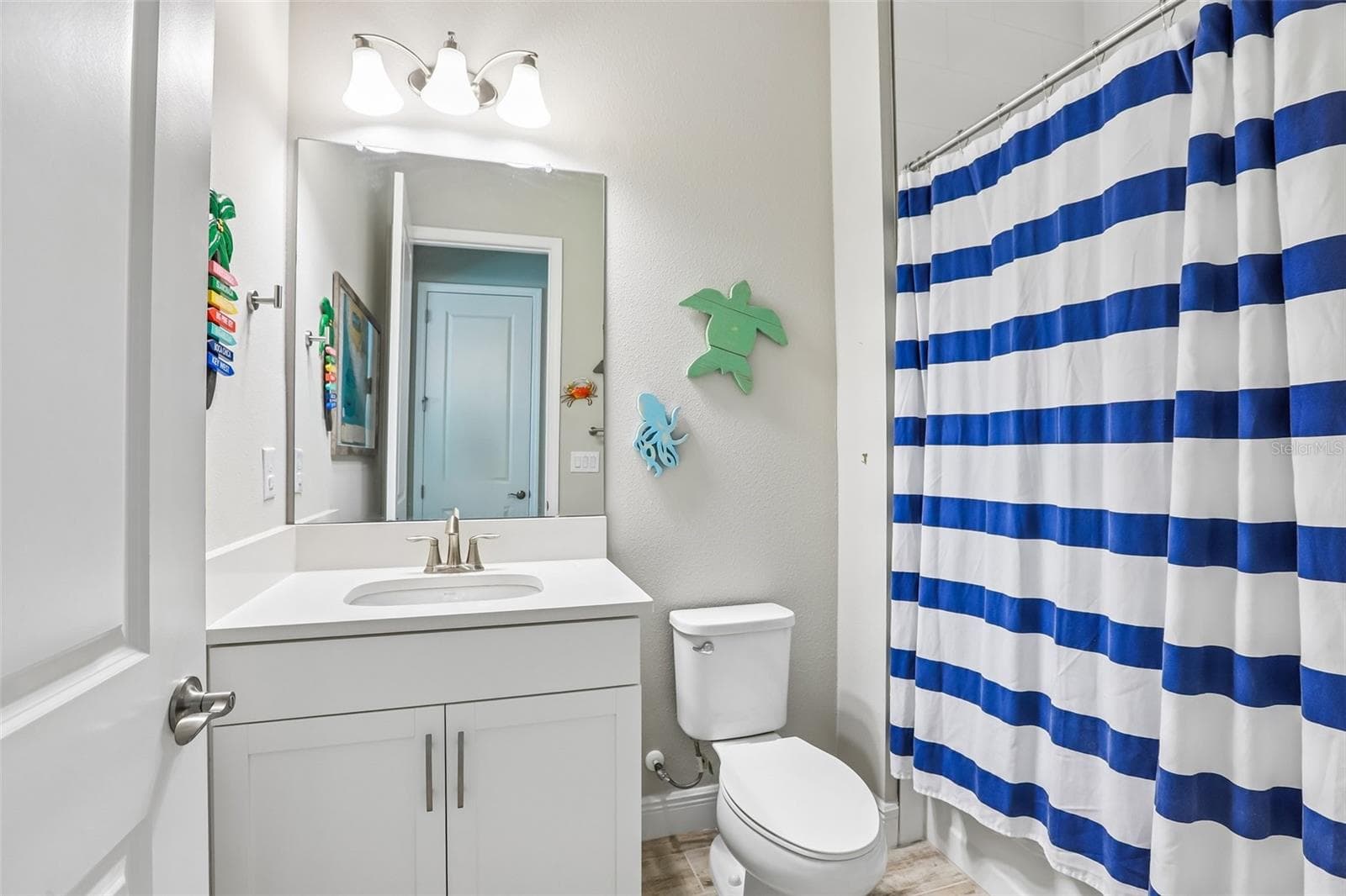 Single Family Residence at 14142 SWISS BRIDGE DR, RIVERVIEW, photo 30 of 65
