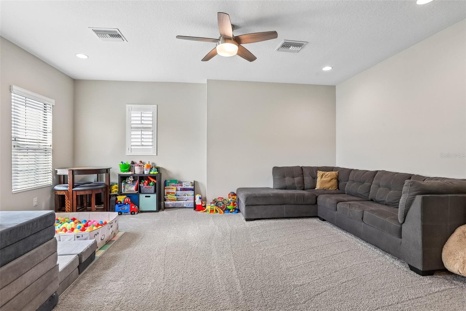 Single Family Residence at 14142 SWISS BRIDGE DR, RIVERVIEW, photo 43 of 65