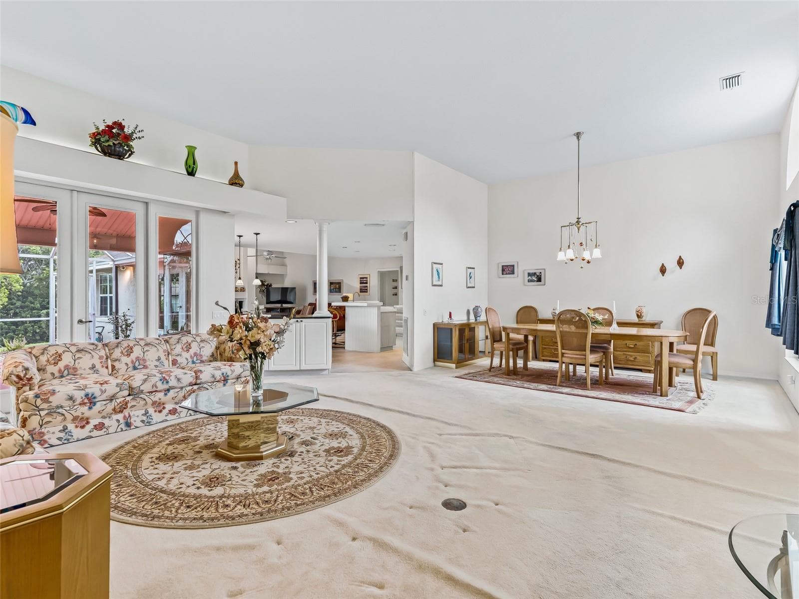 Dining room is large - 5321 GREENS DR, LADY LAKE