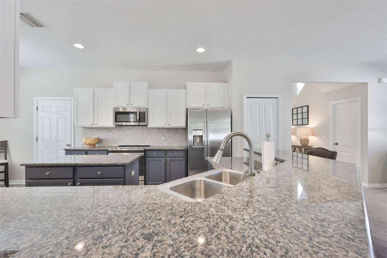 Single Family Residence at 1609 BONITA BLUFF CT, RUSKIN, photo 15 of 57