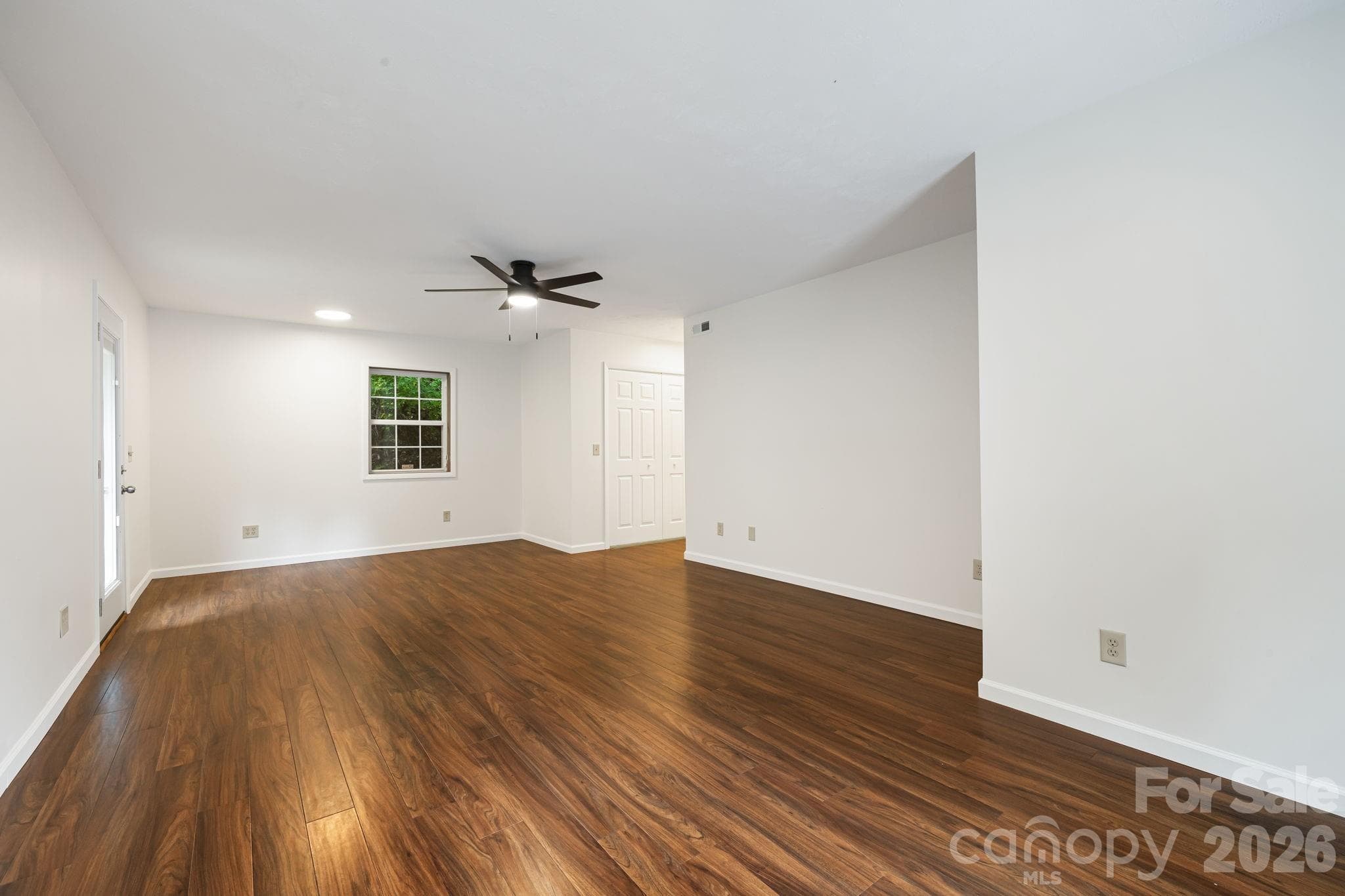 Single Family Residence at 100 Woven Cloud Lane, Waynesville, photo 14 of 25