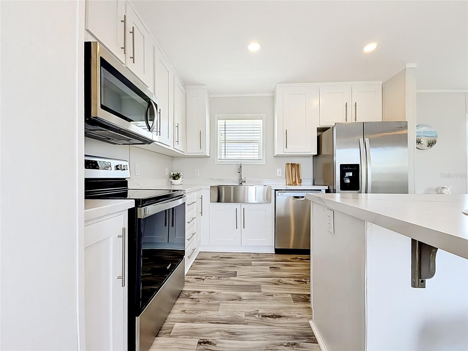 Manufactured Home at 1433 SEAGULL DR, ENGLEWOOD, photo 9 of 25
