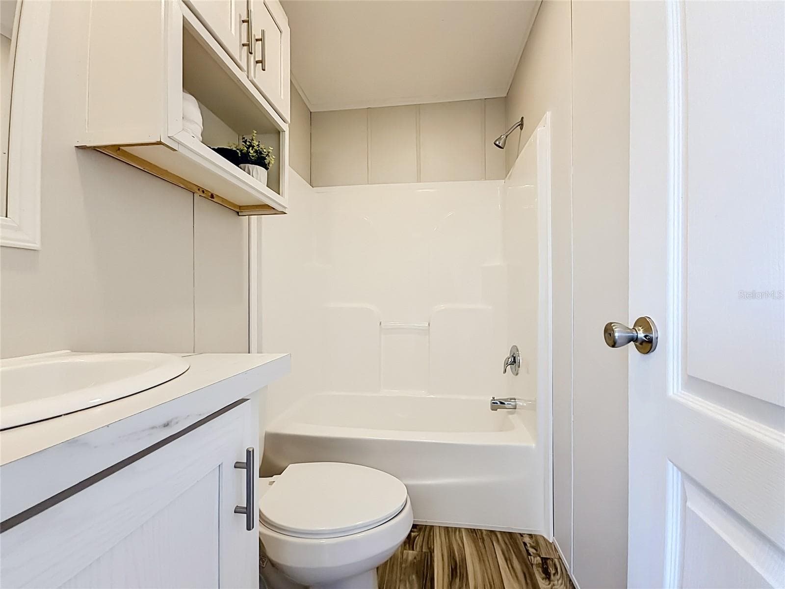 Manufactured Home at 1433 SEAGULL DR, ENGLEWOOD, photo 22 of 25