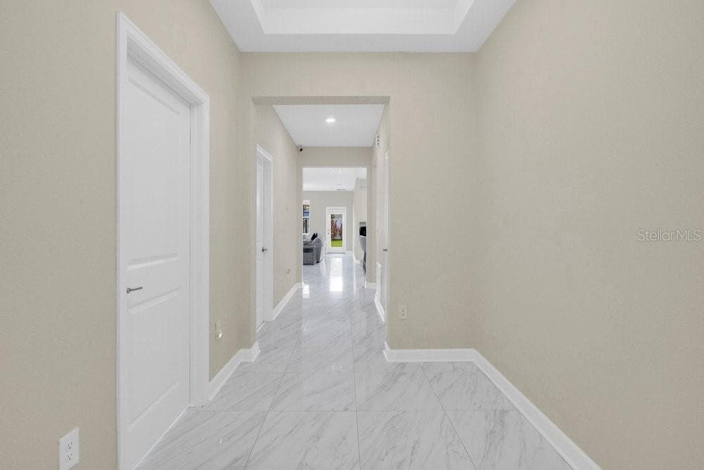 Single Family Residence at 11036 ROBERT FROST DR, WINTER GARDEN, photo 4 of 34