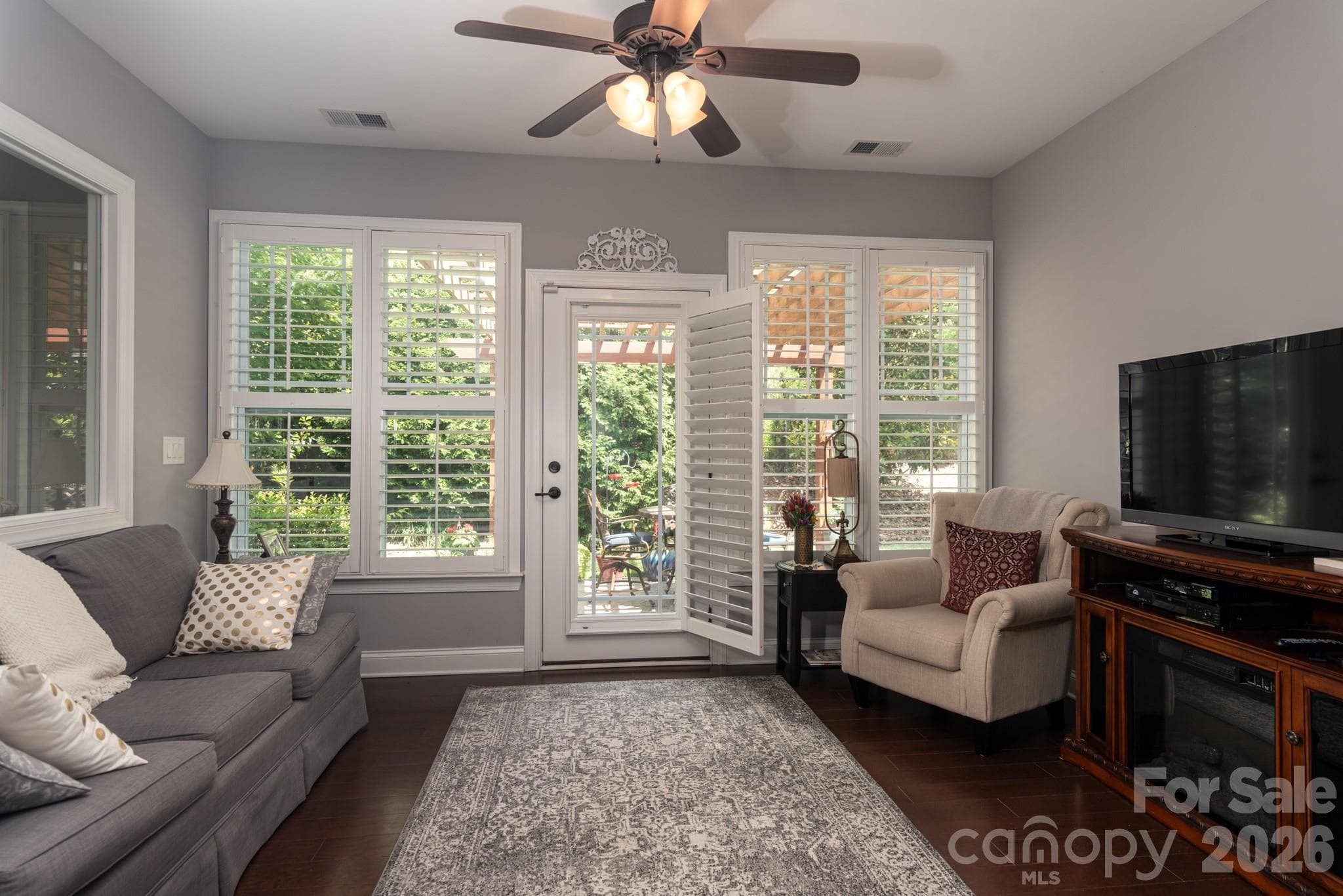 Single Family Residence at 12003 Meetinghouse Drive, Cornelius, photo 18 of 48