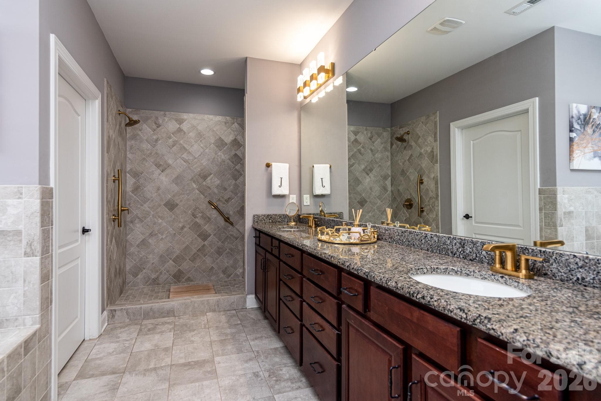 Single Family Residence at 12003 Meetinghouse Drive, Cornelius, photo 20 of 48