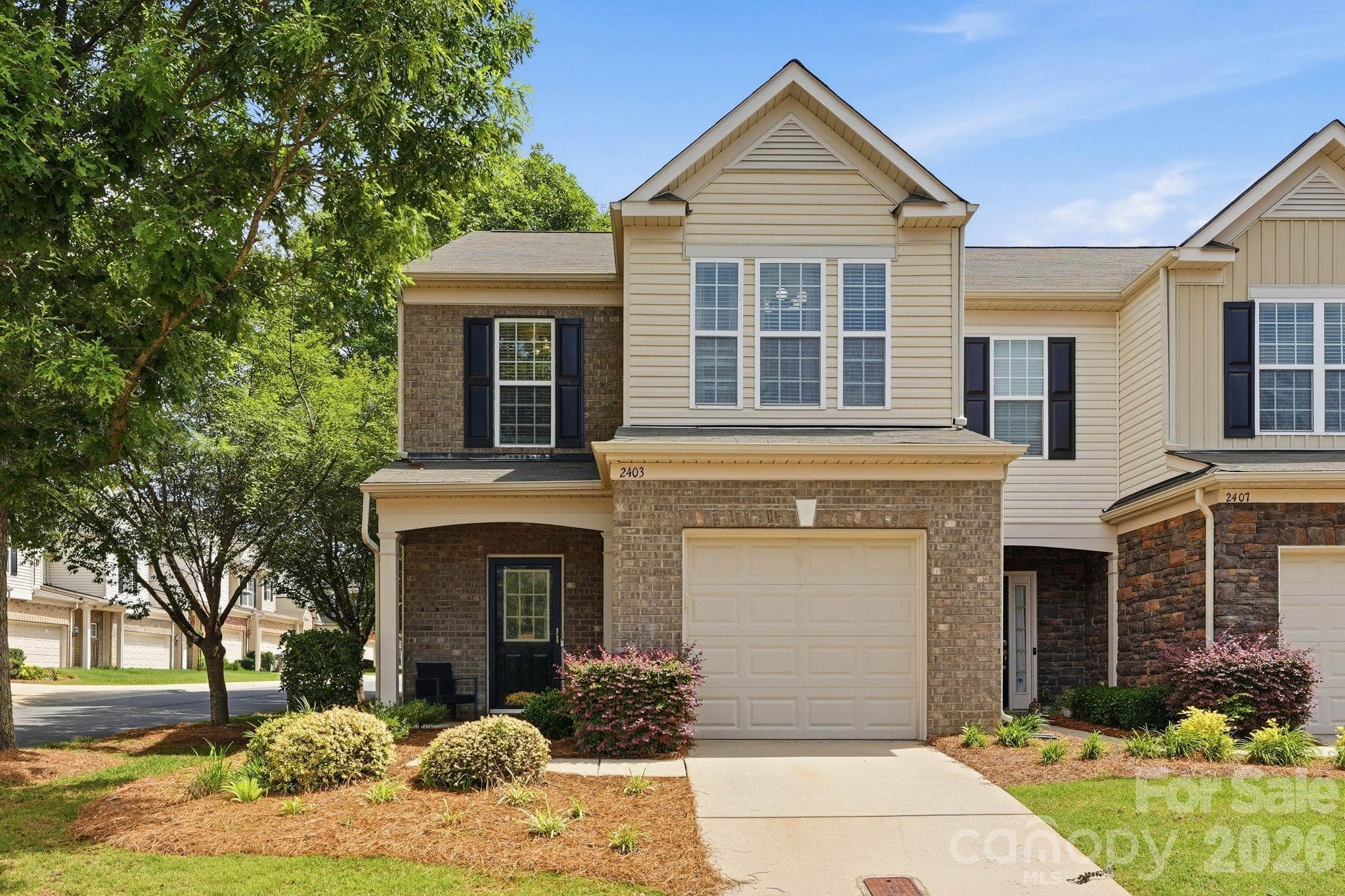 Townhouse at Charlotte, photo 2 of 44
